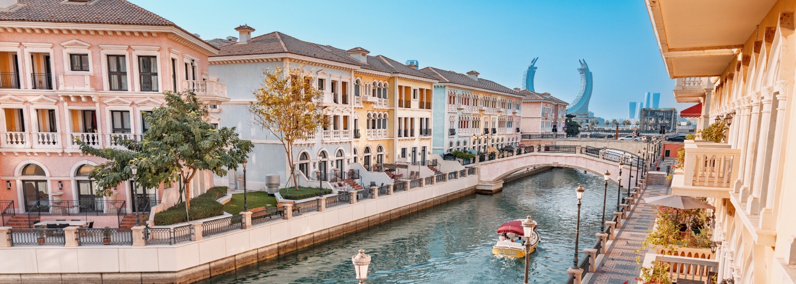 Retail Travel Banner